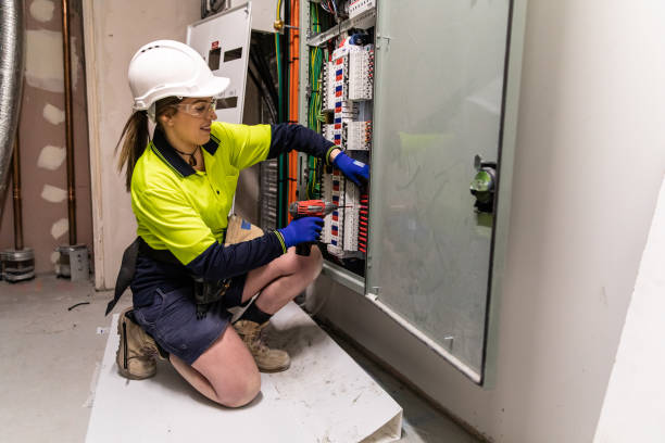 Best 24-Hour Electrician  in Aurora, MO