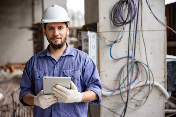 Best Affordable Electrician  in Aurora, MO